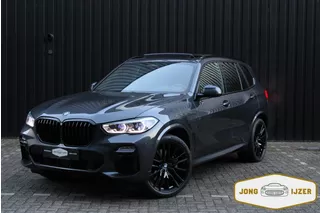 BMW X5 XDrive45e M SPORT PANO LASER HUD B&amp;W CRYSTAL