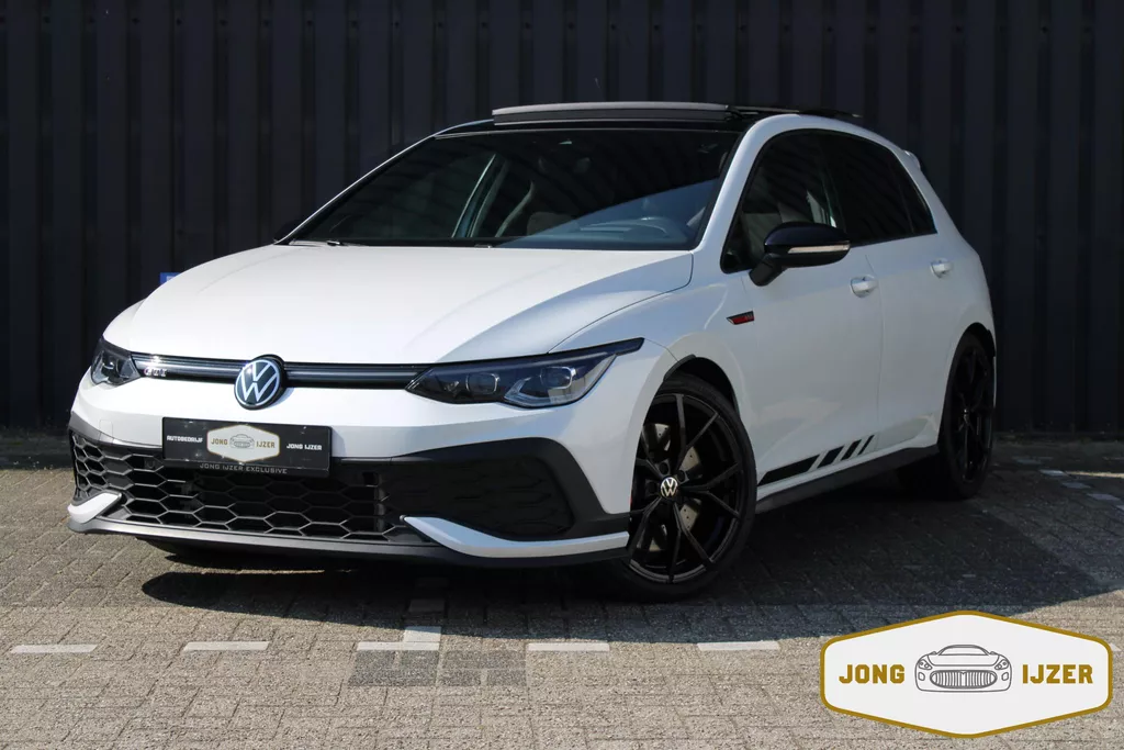 Volkswagen Golf 2.0 TSI GTI CLUBSPORT PANO HARMAN KAR HUD