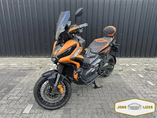 Honda NC 750 X-ADV CUSTOMIZED ONE OF ONE TERMIGNONI