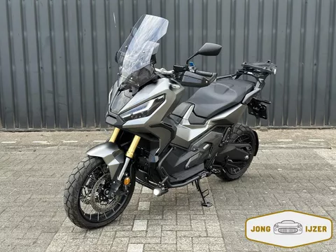 Honda 750 X-ADV 2023 Akrapovic garantie full option